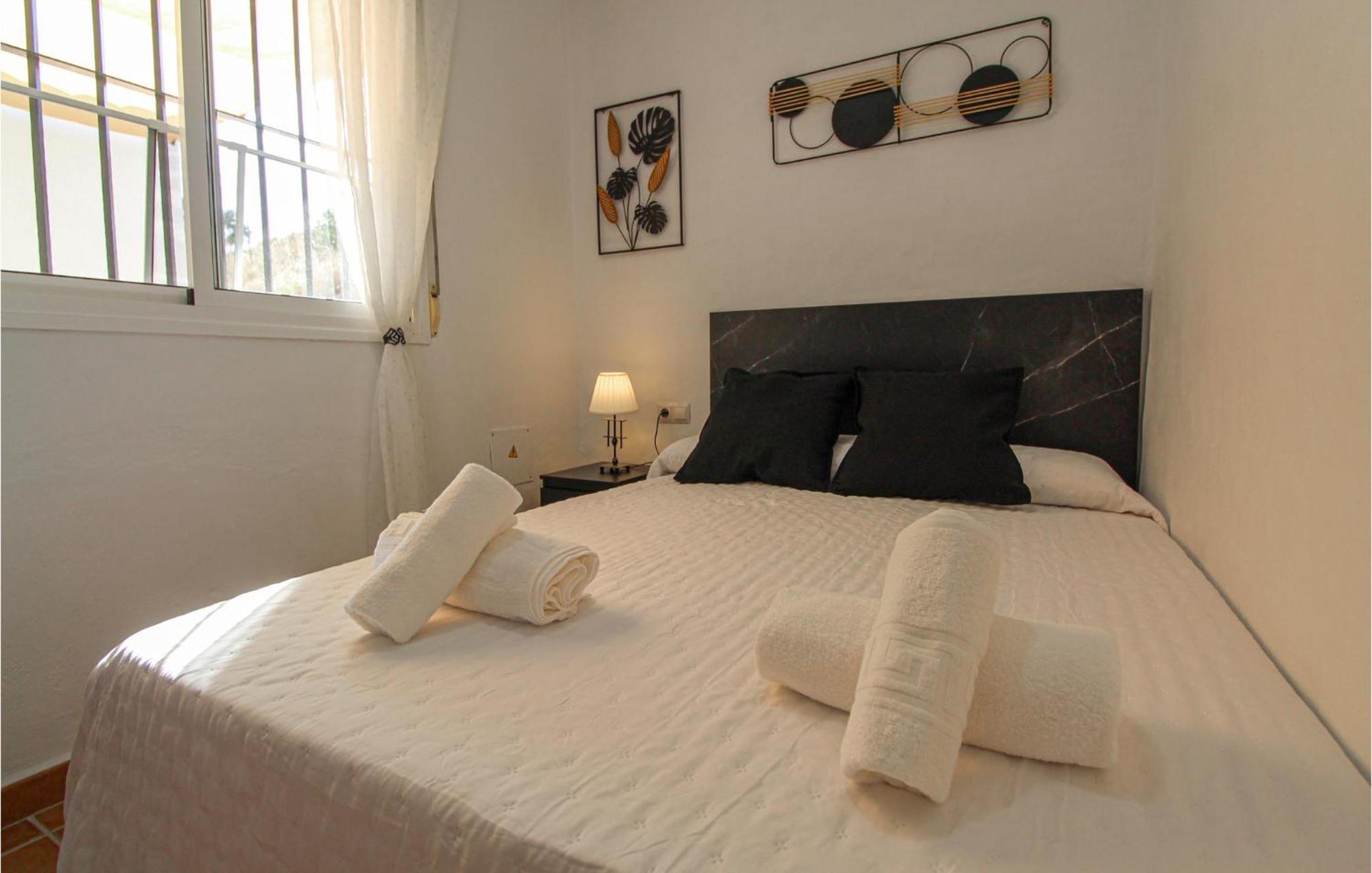 4 Bedroom Gorgeous Home In Sedella Exteriör bild